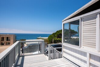 7277 Birdview Ave, Unit Birdview in Malibu, CA - Foto de edificio - Building Photo