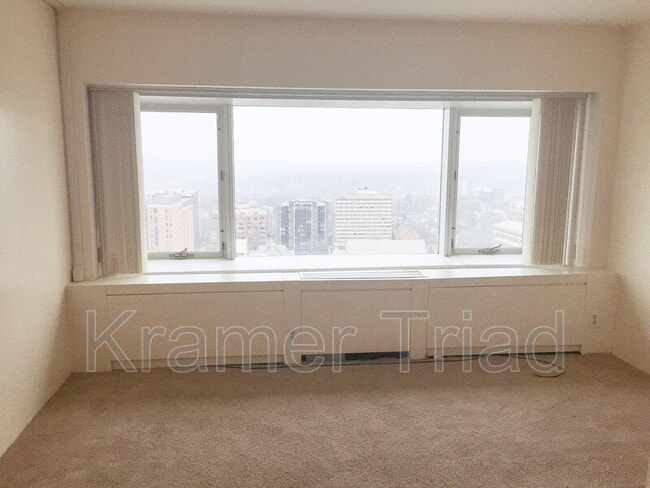 555 E William St in Ann Arbor, MI - Building Photo - Building Photo