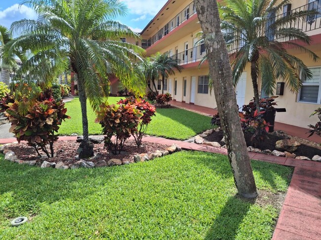 property at 5050 Bayview Dr