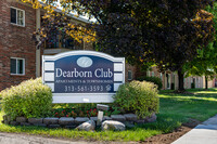 Dearborn Club Apartments in Dearborn Heights, MI - Foto de edificio - Building Photo