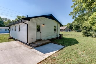 205 Carpenter St in Mt Pleasant, TN - Building Photo - Building Photo