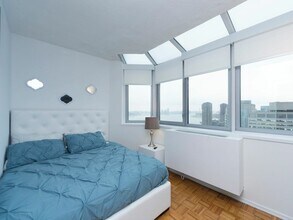 401 E 34th St in New York, NY - Building Photo - Building Photo