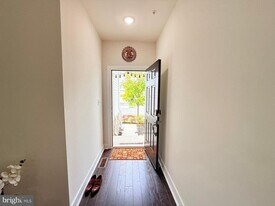 161 Livingston Ln in Exton, PA - Building Photo