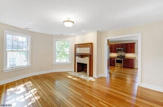 159 Walnut St in Montclair, NJ - Building Photo - Building Photo