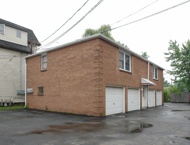 185-189 N End Ave in Tonawanda, NY - Foto de edificio - Building Photo