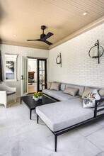868 Penn Ave NE in Atlanta, GA - Building Photo - Building Photo