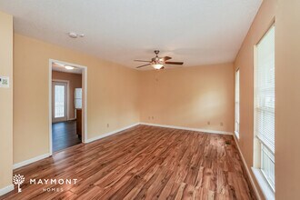 241 Stephanie Dr in Clarksville, TN - Building Photo - Building Photo