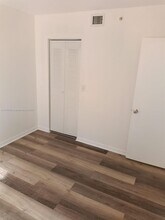 17602 NW 25th Ave in Miami Gardens, FL - Building Photo - Building Photo