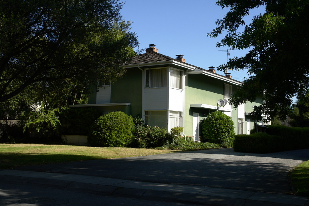 316 Waverley St in Menlo Park, CA - Building Photo