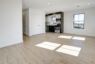 40 Mulberry St in Newark, NJ - Building Photo - Building Photo