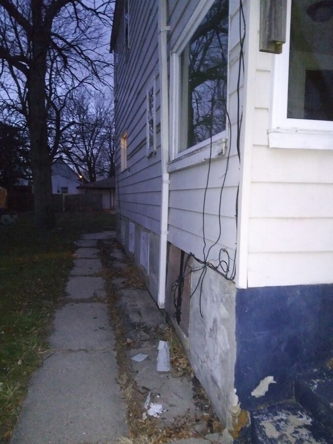 5037 N 32nd St in Milwaukee, WI - Building Photo - Building Photo