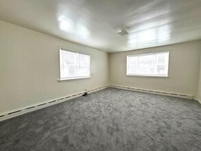 1782 Rockwell Rd in Roslyn, PA - Building Photo - Building Photo