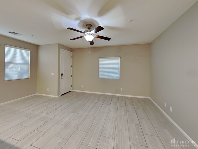 12574 W Gentle Rain Rd in Peoria, AZ - Building Photo - Building Photo