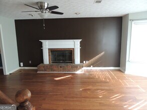 492 Stonemill Manor in Lithonia, GA - Building Photo - Building Photo