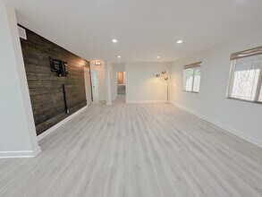 4251 Duquesne Ave in Culver City, CA - Foto de edificio - Floor Plan