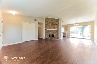 2714 Stevens Point Ln in Dallas, TX - Building Photo - Building Photo