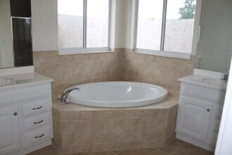 379 NW La Playa St in Port St. Lucie, FL - Building Photo - Building Photo