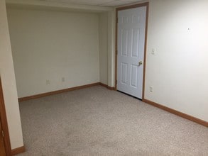 109 E 2nd St, Unit 9 in Prophetstown, IL - Building Photo - Building Photo