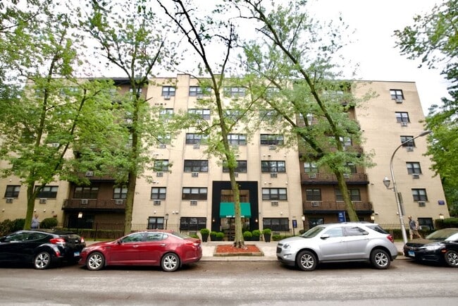 property at 448 W Barry Ave
