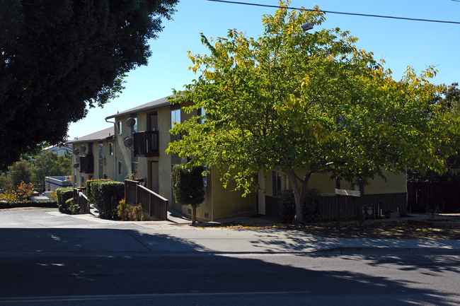 191 E Fallbrook St in Fallbrook, CA - Building Photo - Building Photo