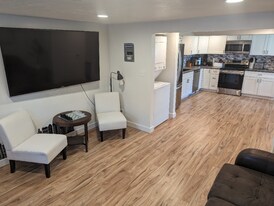 1489 N 400 W, Unit 3 in Bountiful, UT - Building Photo