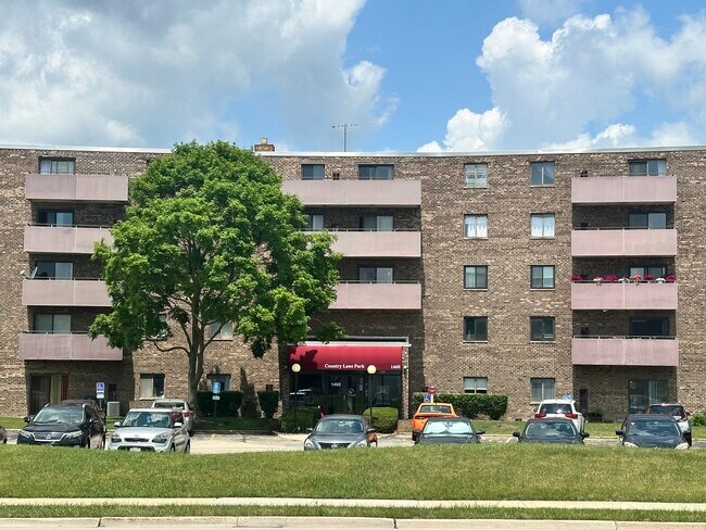 property at 1460 Fairlane Dr