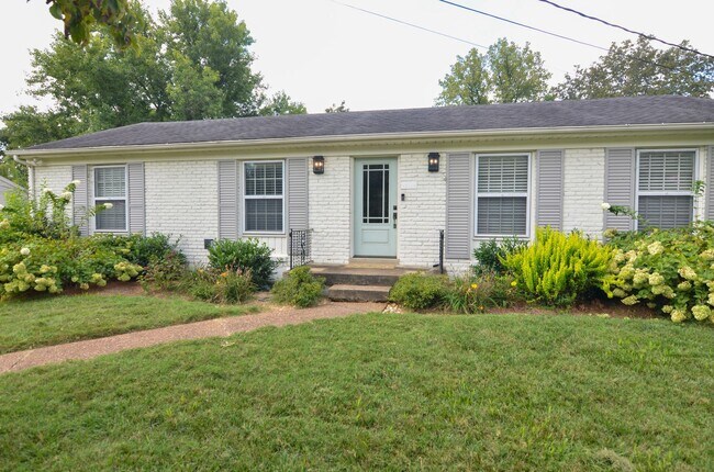 605 Elaine Dr in Nashville, TN - Building Photo - Building Photo