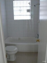 2410 Southmore Blvd in Houston, TX - Building Photo - Building Photo