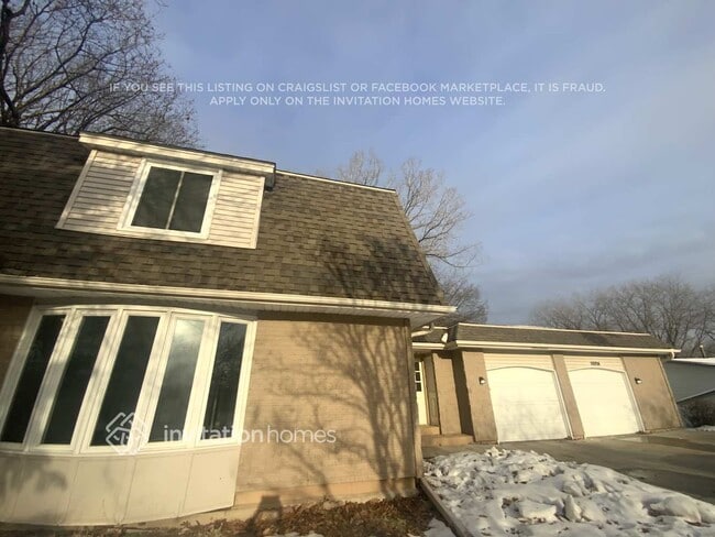 property at 15004 Park Ave S