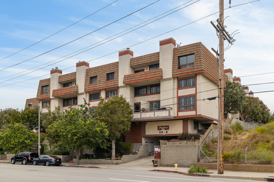 Playa Serena in Playa Del Rey, CA - Building Photo