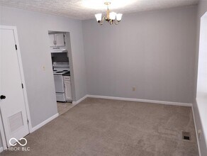 7434 Melanie Ln in Indianapolis, IN - Building Photo - Building Photo