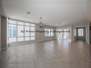9001 E San Victor Dr in Scottsdale, AZ - Building Photo - Building Photo