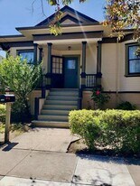 145 Myrtle St in Santa Cruz, CA - Building Photo