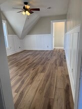 377 Ellis St, Unit 377 Duplex Upper in Fond du Lac, WI - Foto de edificio - Building Photo