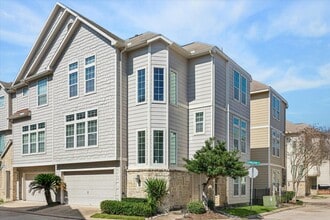 3319 Leading Point Dr in Houston, TX - Building Photo - Building Photo