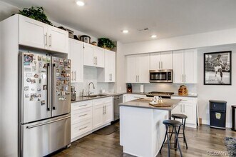 1367 Knox Ct in Denver, CO - Building Photo - Building Photo