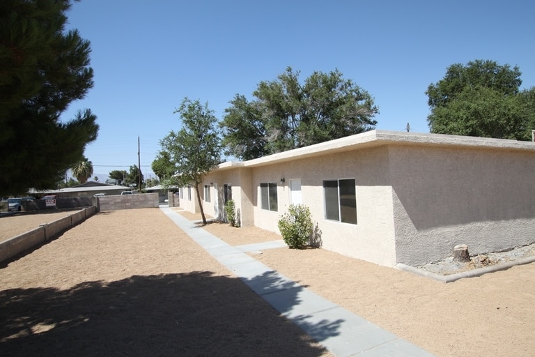 1711-1717 Linden Ave in Las Vegas, NV - Building Photo