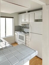3302 Summertime Ln, Unit 3302 in Culver City, CA - Foto de edificio - Building Photo
