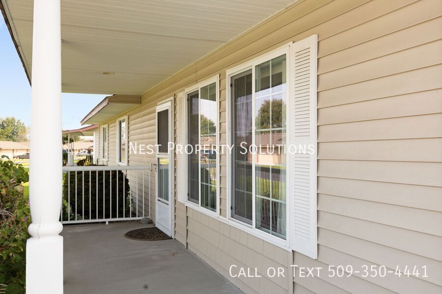 807 Westshore Dr NE in Moses Lake, WA - Building Photo