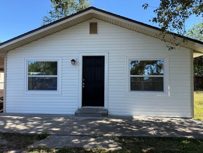 3701 16th St W in Bradenton, FL - Building Photo - Building Photo