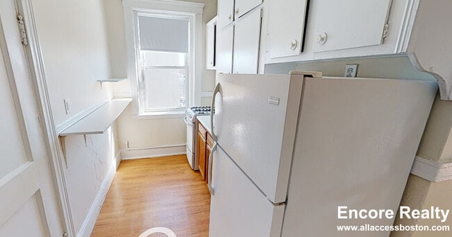 property at 15 Egremont Rd