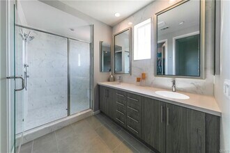 308 Finch in Lake Forest, CA - Building Photo - Building Photo