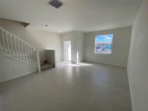 16227 SW 292nd St in Miami, FL - Building Photo - Building Photo