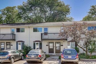 40 N Lakewood Gardens Ln in Madison, WI - Building Photo - Building Photo