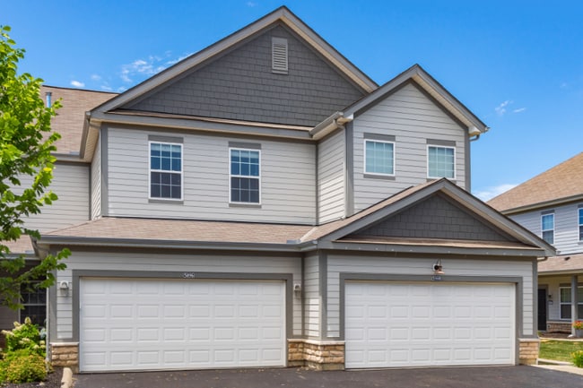 5900 Bluestone Wy in Lewis Center, OH - Building Photo - Building Photo