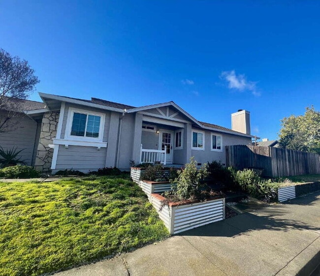 1180 Camellia Ln in Suisun City, CA - Building Photo - Building Photo