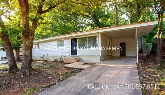 property at 6 Edgemont Dr