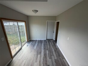 147 S Carlson St in Westland, MI - Building Photo - Building Photo