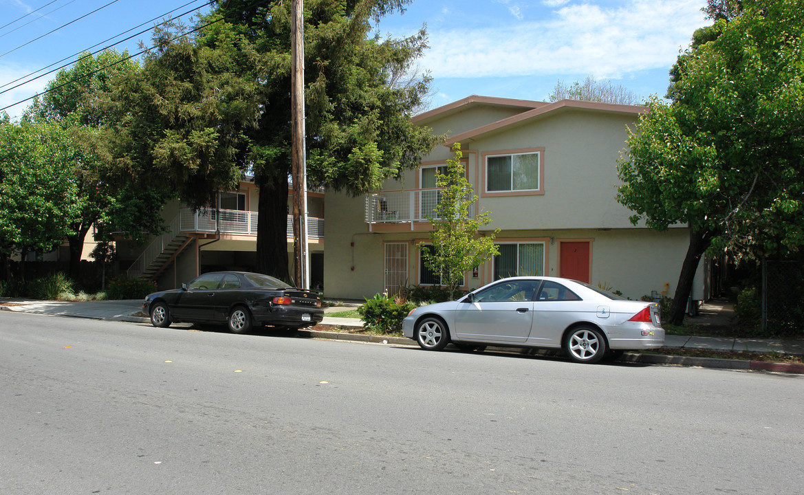 11 S Delaware St in San Mateo, CA - Foto de edificio