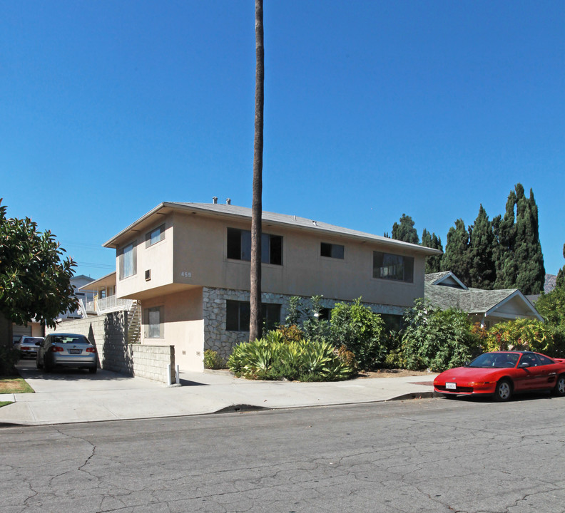 459 E Palm Ave in Burbank, CA - Building Photo